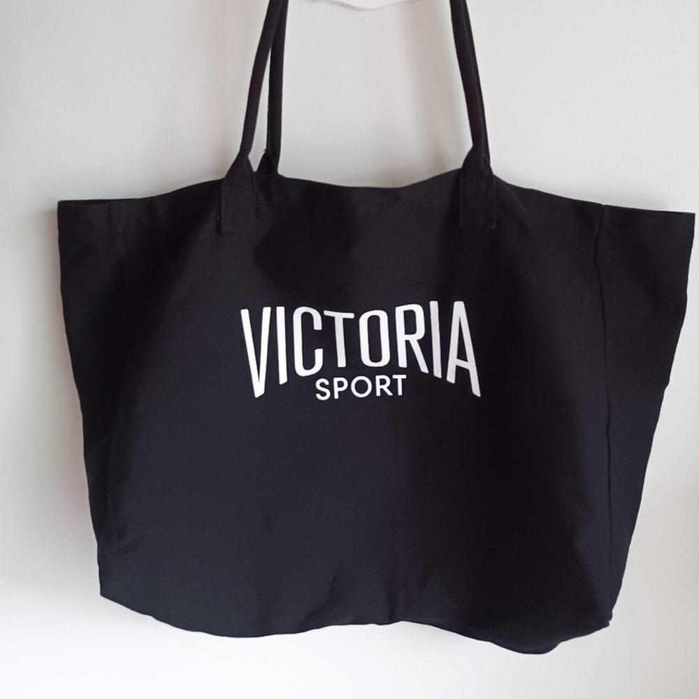 Victoria’s Secret Black Gym/Tote/Travel bag